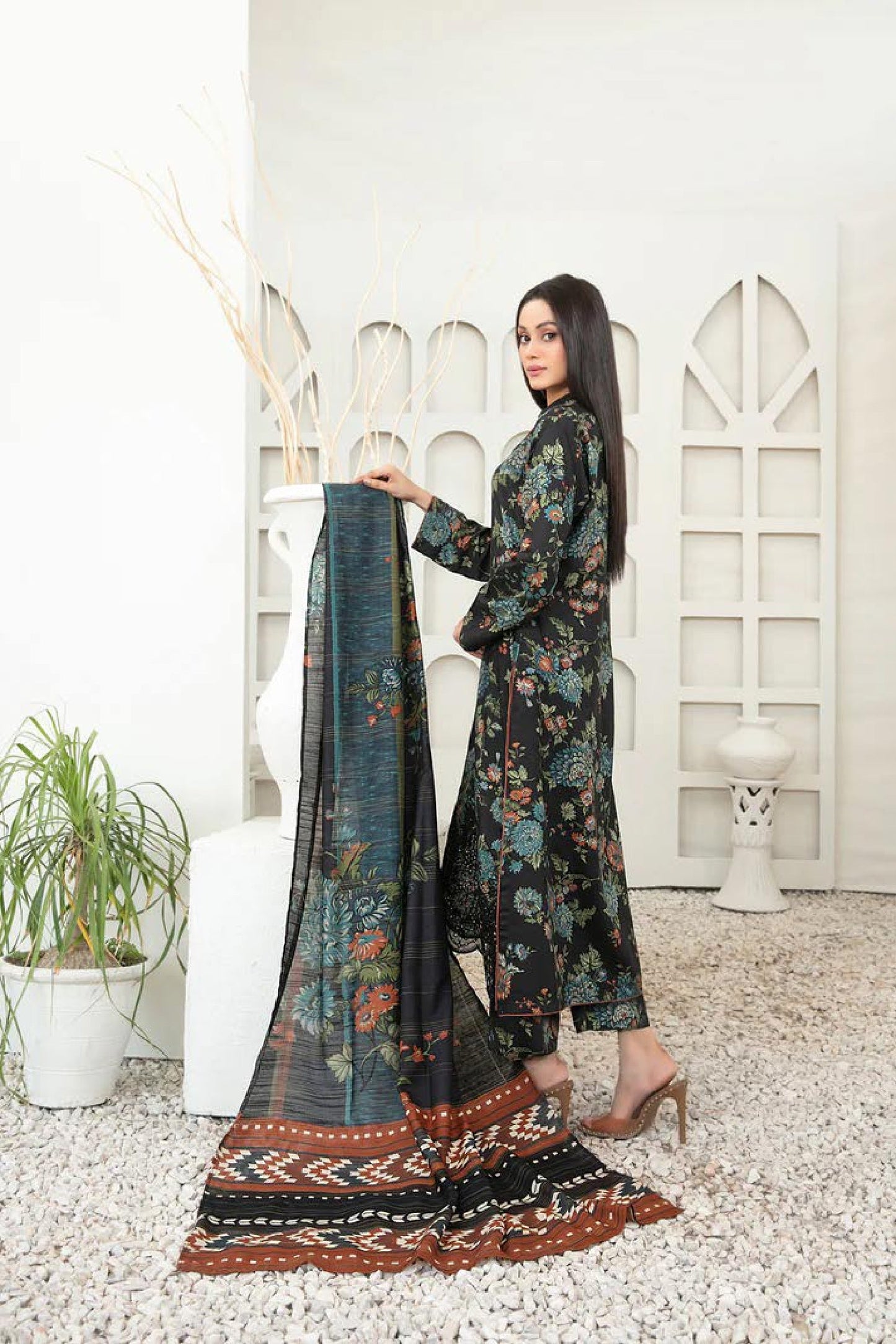 Tawakal Fabrics Lawn Suit 5